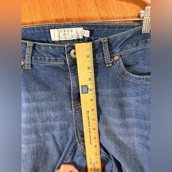 Torrid Jeans size 16r - Picture 8 of 8